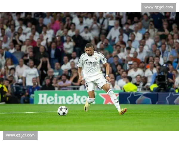 阿隆索延续 3-5-2 战术！世体：皇马用稳固阵型迎战尤文关键战